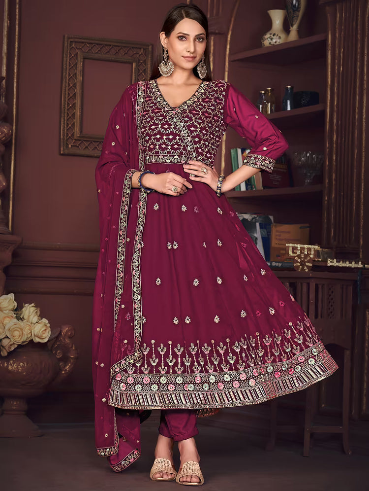 👗 Women’s Fashion